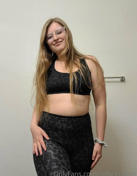 reilly312free star naked pics