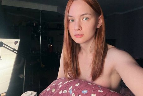 Jane Wild exclusive star pics