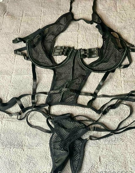 yui tyan pornographic model img