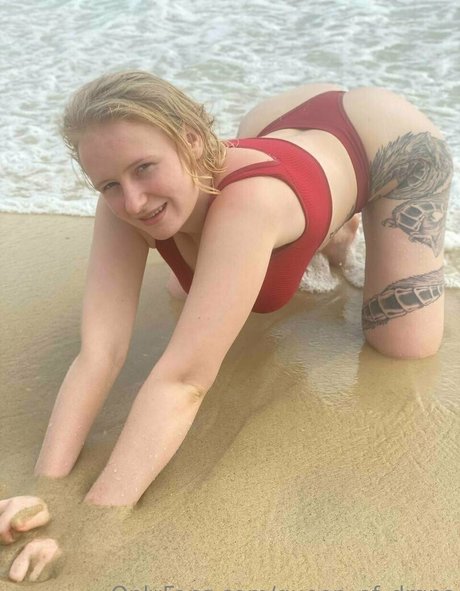 yui tyan pornstar top photo