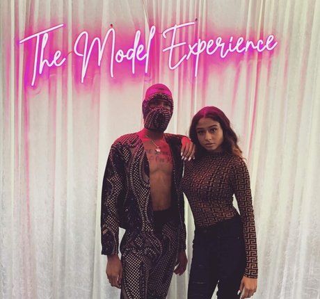 AlessiaSays nudes star image