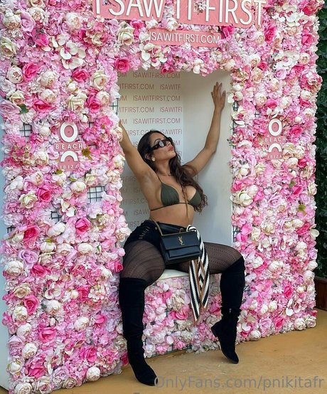 pnikitafr pornstar nude picture