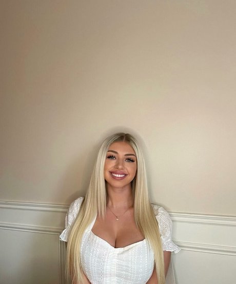 Anais Laliberte high quality pornstar pictures