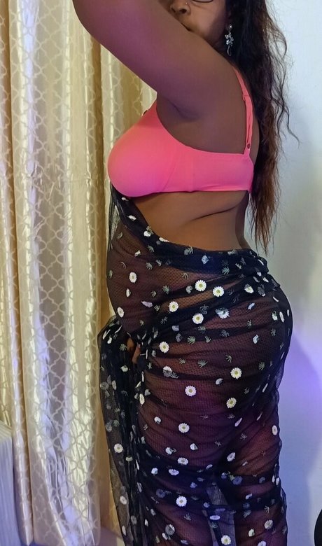 naughtyaunty naked actress img