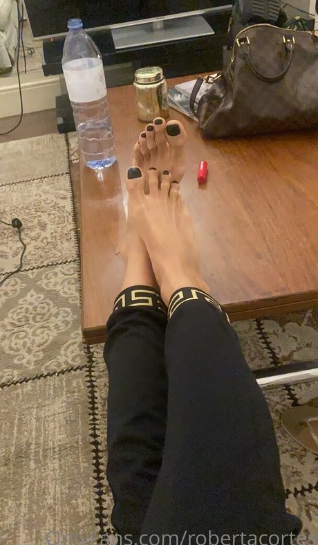 robertacortes beautiful pornstar img