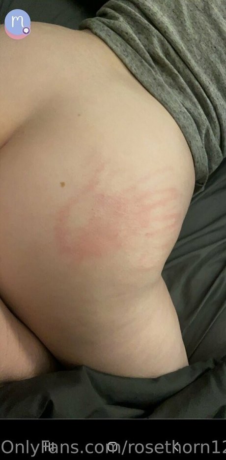 rosethorn129021 model hot galleries