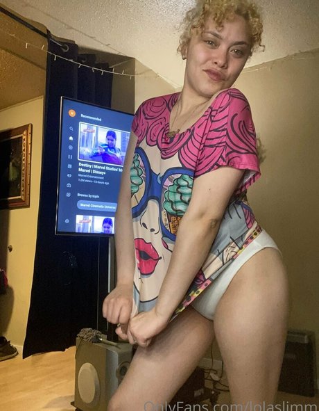 lolaslimm pornstar sex photos