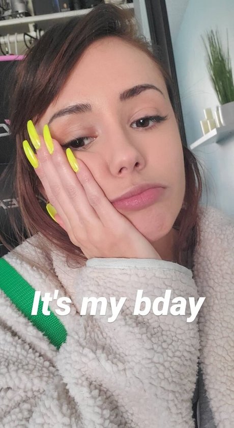 Catplant ASMR sex actress gallery