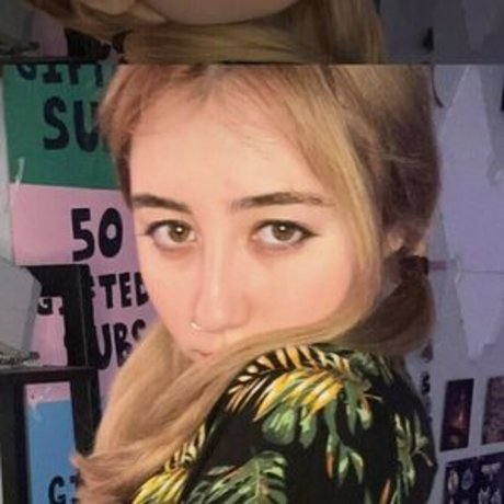 Thekaymaster model pic