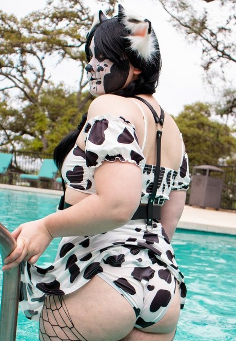 CloverCosplays naked actress img