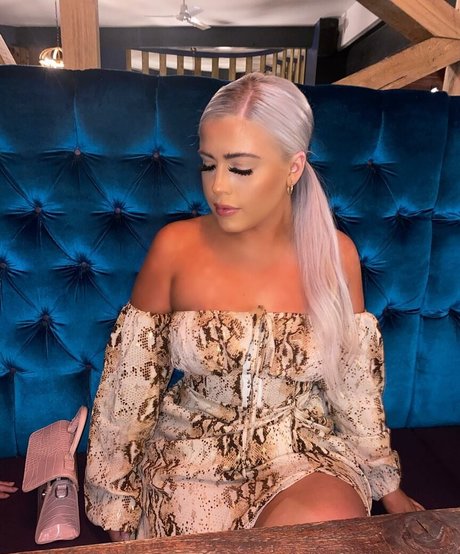 libbyrebecca top actress image