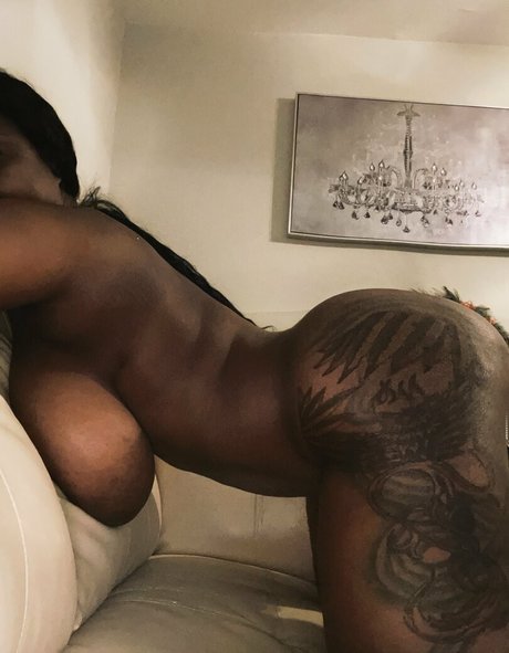 msamore4u Profile pic