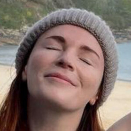 Aisling Bea star nice img