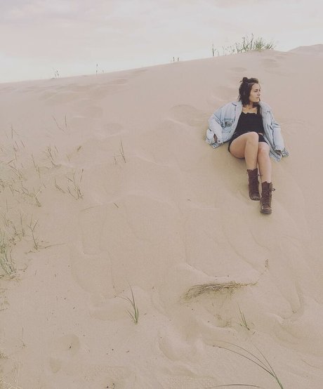 Scout Taylor Compton hd actress galleries