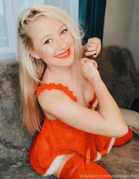 evelinpage free model nude pics