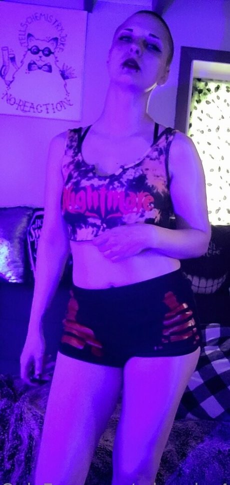 miramira420 model naked archive