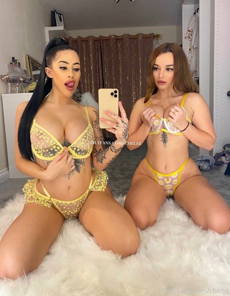 chelsX hd pornstar photo