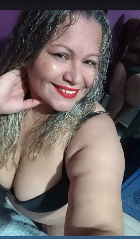 Elizabeth Delmondes nice model pictures