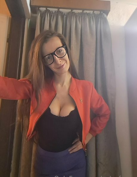 esterfreee star nude picture