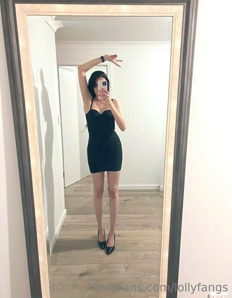 lollyfangs sexy pornstar archive