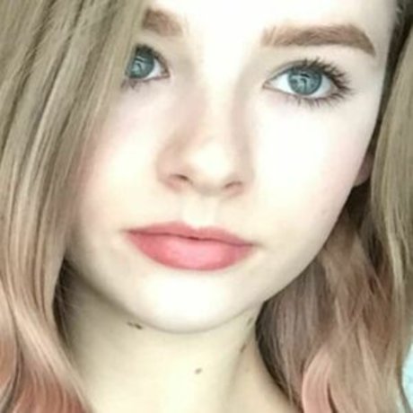 Heyitzrachael hot actress picture