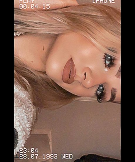 Heyitzrachael pornstar xxx image