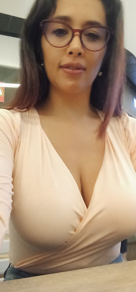 Officefacil top pornstar pic