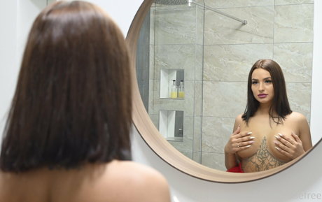 diana rosefree beautiful pornstar photo