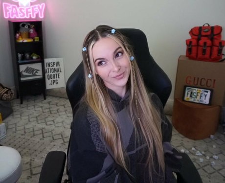 busty redhead teen onlyfans free sex picture