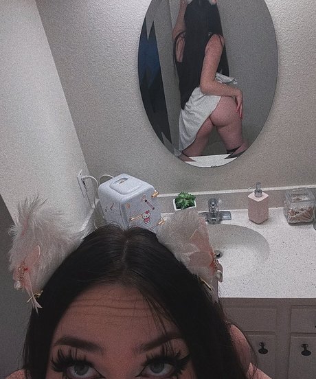 Really izz model pretty img