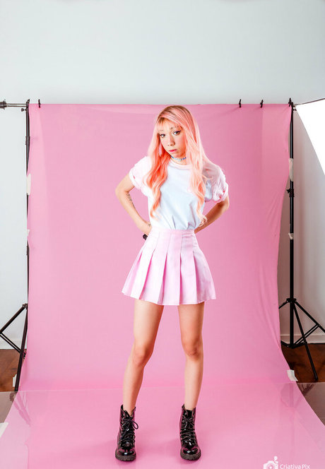 melyasminn xxx model photo