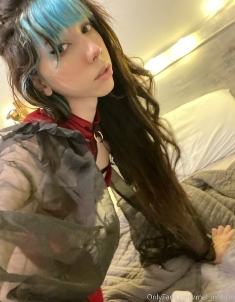 melyasminn adult model pictures