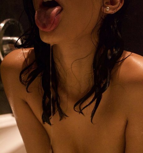 meganTiny high quality actress pic