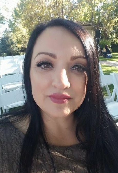 Dark Haired Brunette top pornstar pic