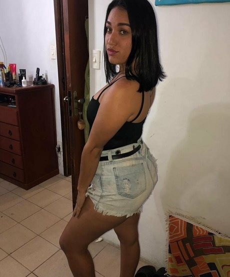 Anathalia Cristina exclusive actress image