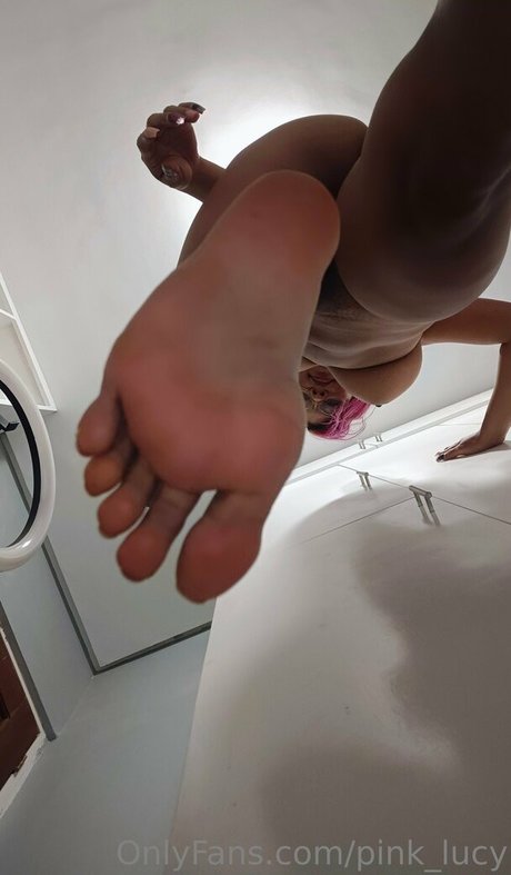 pink lucy pornstar nudes photos