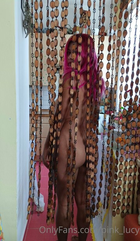 pink lucy star top image