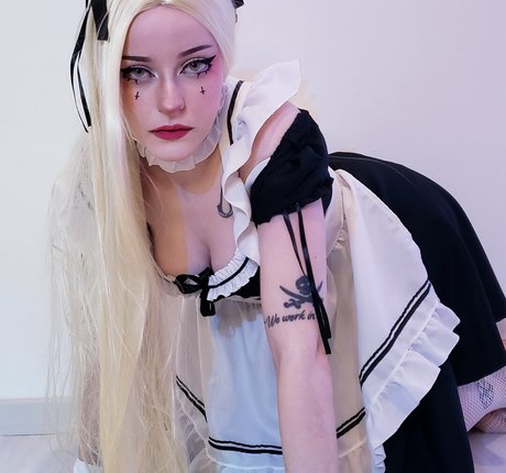 Baby404 star erotic pics