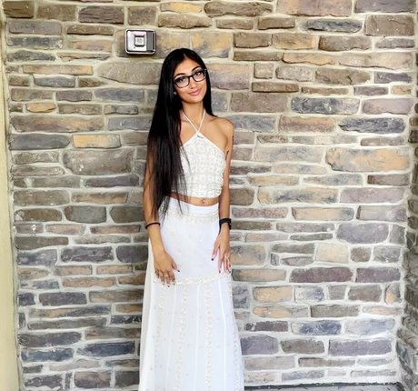 Jenelle Mathew xxx actress pictures