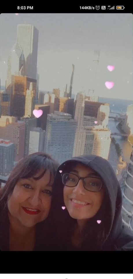 Jenelle Mathew model images