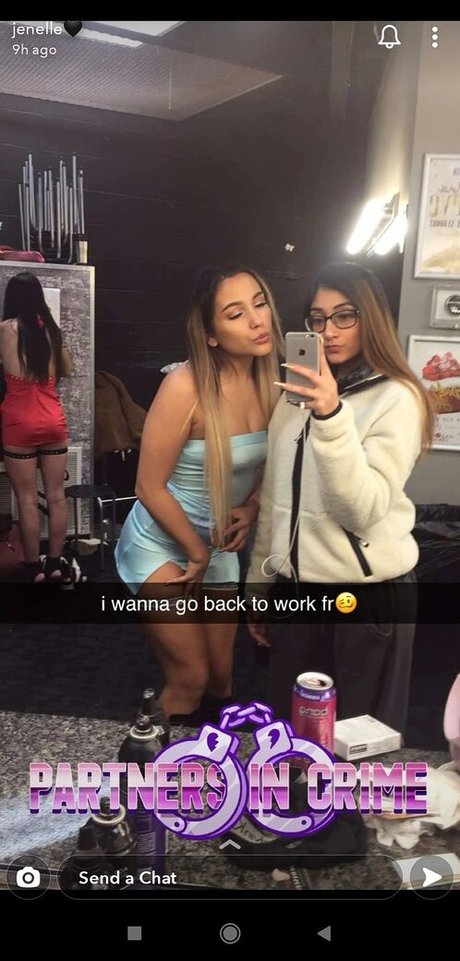 Jenelle Mathew high quality actress photo