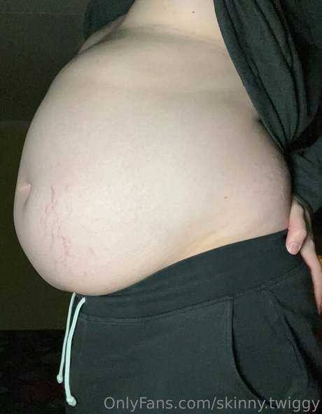 skinny twiggy star free pics