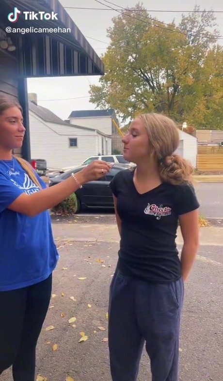 bulge onlyfans nude images