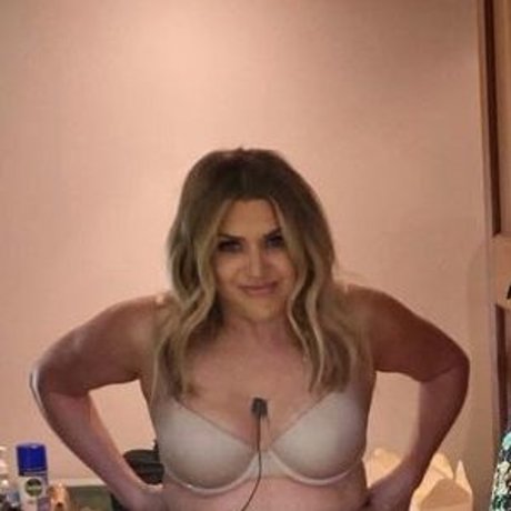 Anna Williamson star nice pictures