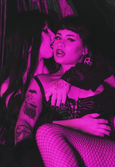 Dojagrrrl star nudes archive