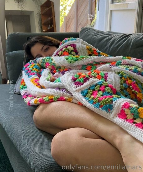 emiliamars star pornographic photos