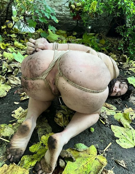 emiliamars pretty actress pictures