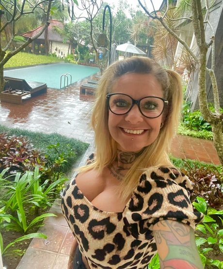 Winnie Nielsen model nudes galleries