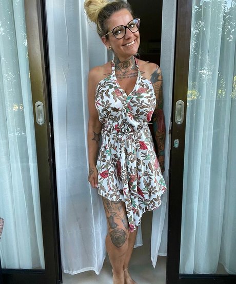 Winnie Nielsen pornstar sexy img