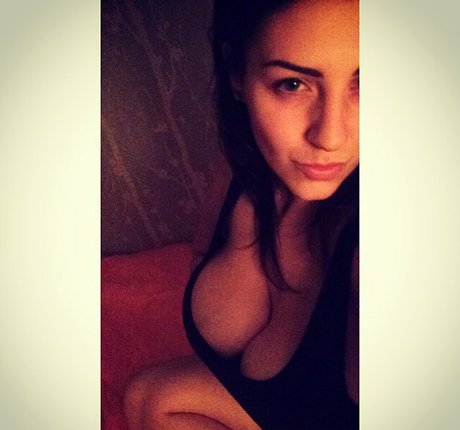 Yasmin Disney exclusive model photos